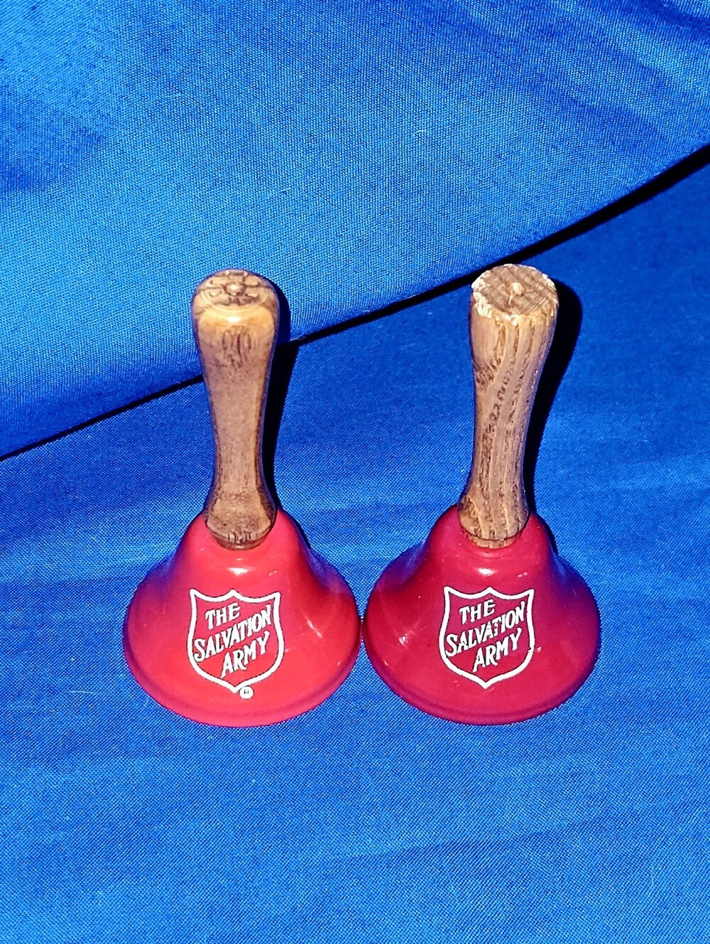 2 VTG Salvation Army Red Metal Wood Handle Bells Collectible Charity Fundraiser